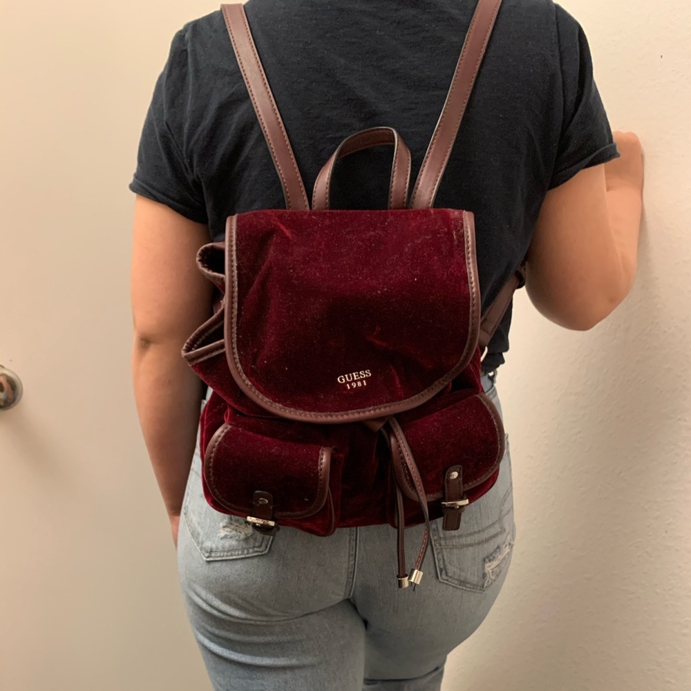 Guess vintage drawstring backpack